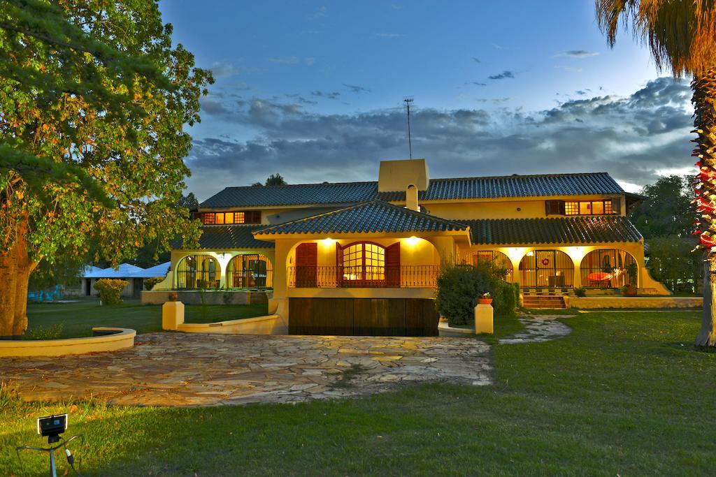 Villa Los Sauces Чакрас-де-Кория Экстерьер фото